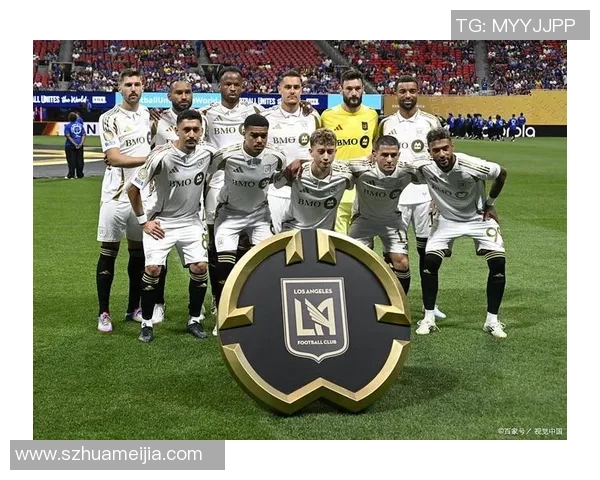 荷兰足球传奇老将盘点他们的辉煌成就与影响力