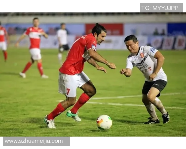 足球场上谁为王球技非凡人称赞猜猜这位明星名绿茵传奇任你猜 足球场上谁为王球技非凡人称赞猜猜这位明星名绿茵传奇任你猜